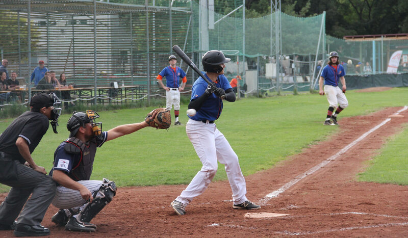 Zwei-Spiele-Führung im Halbfinale nach spannenden Spielen gegen Indians