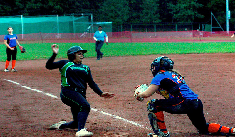 Split at the night game against the Vienna Wanderers