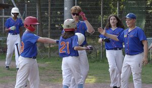 Entscheidung im extra Inning